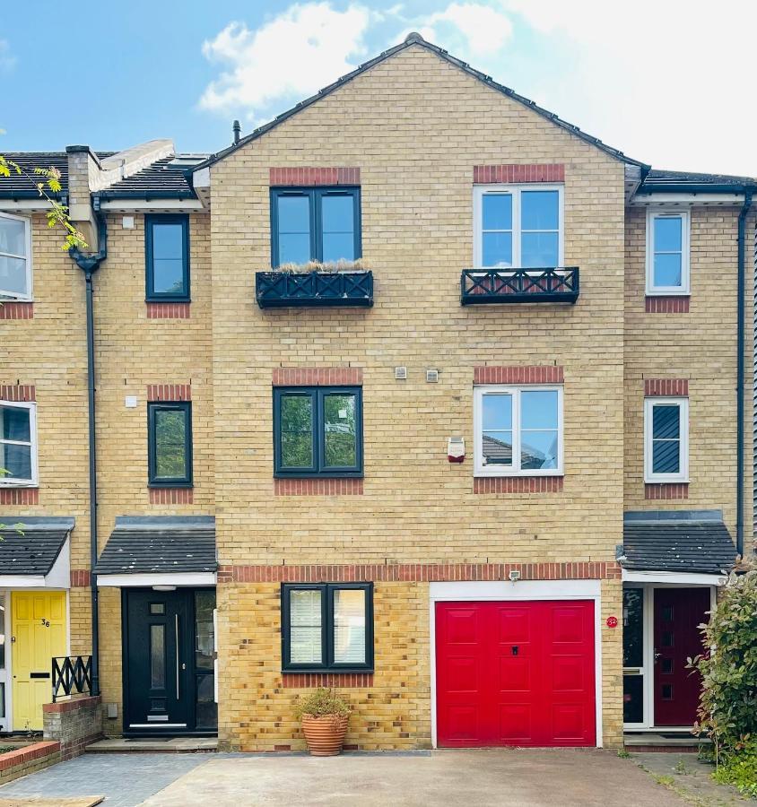 Riverside Docklands E14 Affittacamere